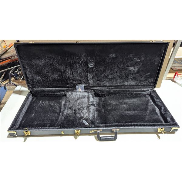 Hard Shell Lockable Storage Case w/ Key
