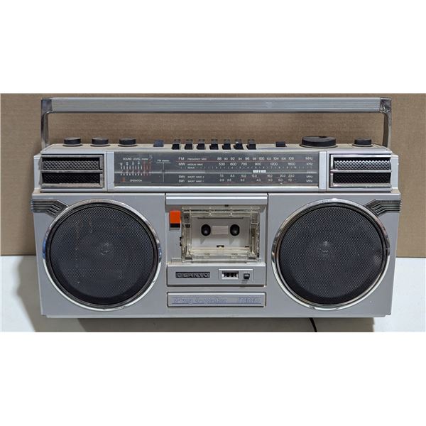 VTG Sanyo Boombox (Stereo Radio Cassette Recorder)