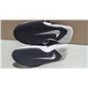Image 2 : Pair of Nike Precision Basketball Sneakers