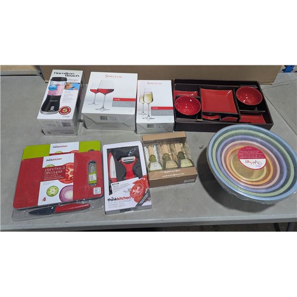 Kitchen Lot: HB Individual Blender, Spiegelau Glasses, Sushi Dishes, Melamine Bowls and more