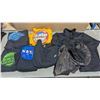 Image 1 : Sweater Lot