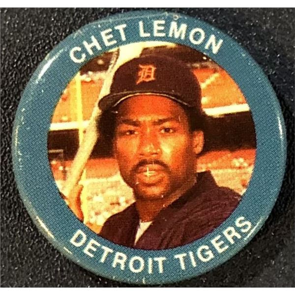 1984 FUN FOODS BASEBALL PIN - CHET LEMON