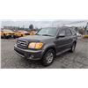 Image 2 : 2005 TOYOTA SEQUOIA, 4DR SUV, GREY, VIN 5TDBT48A24S218173,