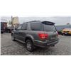 Image 6 : 2005 TOYOTA SEQUOIA, 4DR SUV, GREY, VIN 5TDBT48A24S218173,
