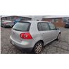 Image 8 : 2008 VOLKSWAGEN RABBIT 2.5, 4DR HATCHBACK, GREY, VIN WVWDA71K18W064743