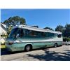 Image 1 : 1996 MONACO THE EXECUTIVE, MOTORHOME, GREEN & WHITE, VIN 1RF120512T1012058
