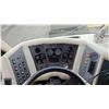 Image 35 : 1996 MONACO THE EXECUTIVE, MOTORHOME, GREEN & WHITE, VIN 1RF120512T1012058