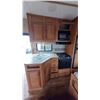 Image 15 : 2006 FLEETWOOD PROWLER, TRAVEL TRAILER, WHITE, VIN 1EC52292662313321,