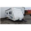 Image 2 : 2003 R-VISION TRAIL CRUISER, TRAVEL TRAILER, WHITE, VIN 4WY200J2631023585,
