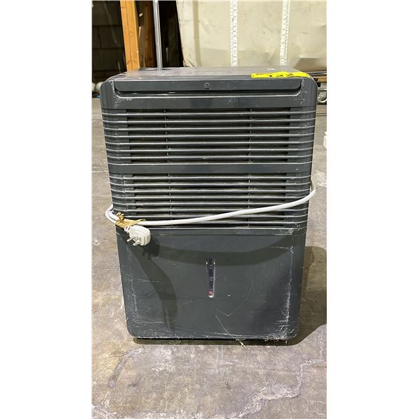 DANBY PREMIERE DDR70B1CP DEHUMIDIFIER