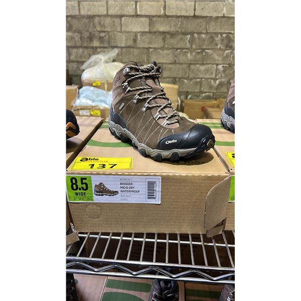 *NEW* PAIR OF OBOZ MEN'S BRIDGER MID B-DRY WATERPROOF HIKING BOOTS: SIZE 8.5 WIDE