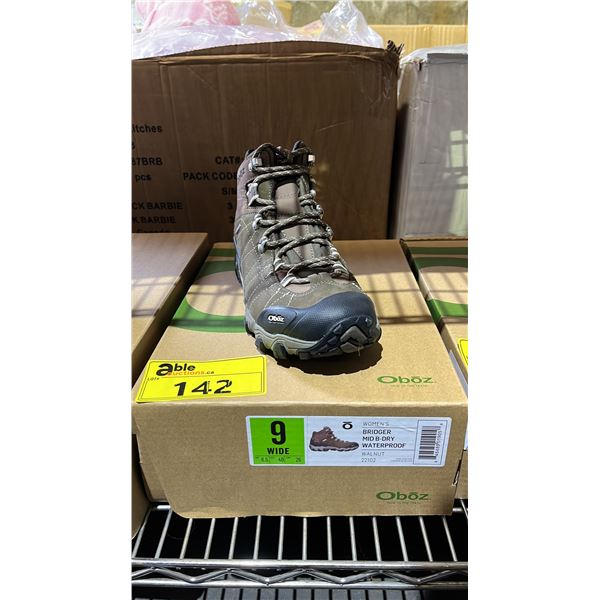 *NEW* PAIR OF OBOZ MEN'S BRIDGER MID B-DRY WATERPROOF HIKING BOOTS: SIZE 9 WIDE