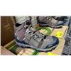 Image 2 : *NEW* PAIR OF OBOZ MEN'S BRIDGER MID B-DRY WATERPROOF HIKING BOOTS: SIZE 9 WIDE