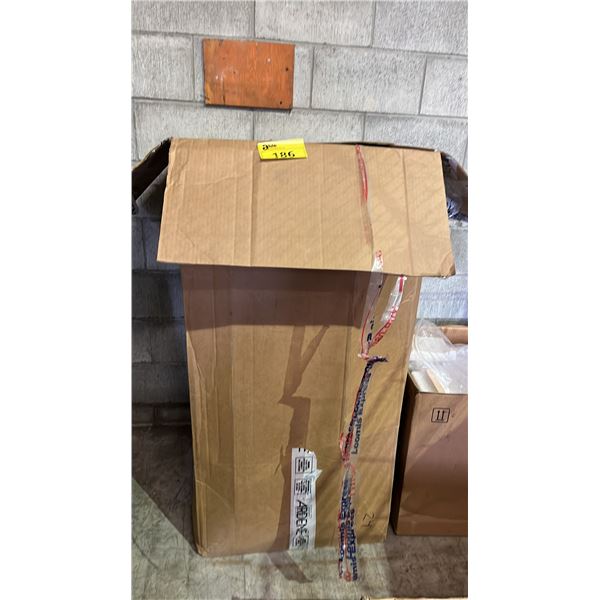 BOX OF ARDENE MANNEQUIN PARTS