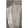 Image 2 : WHITE TEXTURED AREA RUG