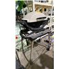 Image 1 : WEBER PORTABLE GAS BBQ