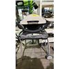 Image 2 : WEBER PORTABLE GAS BBQ