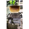 Image 4 : WEBER PORTABLE GAS BBQ