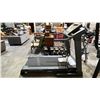 Image 2 : NORDICTRACK VIEWPOINT 3200 TREADMILL