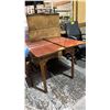 Image 1 : WOODEN DINING TABLE *LEAF ISSUE DOES NOT CLOSE*