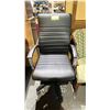 Image 2 : BLACK OFFICE CHAIR