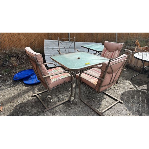 5-PC PATIO TABLE SET WITH 4 CHAIRS & CUSHIONS