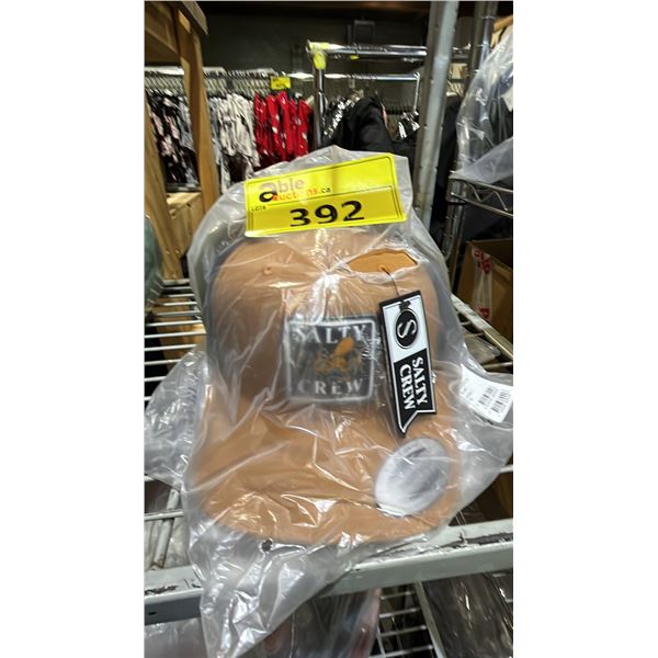 (5) *NEW WITH TAGS* SALTY CREW SNAPBACKS: 1 BLACK & 4 CAMEL