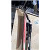 Image 5 : PAIR OF DYNASTAR ULTRA CARBON SKIS & A TRUNK MOUNTED BIKE RACK