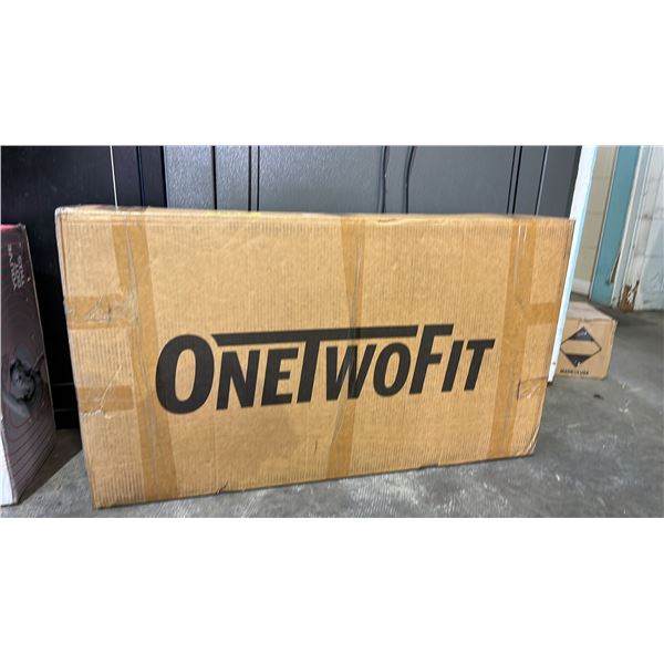 *NEW IN BOX* INVERSION TABLE