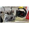 Image 1 : LOGITECH G29 DRIVING FORCE RACING WHEEL AND FLOOR PEDALS