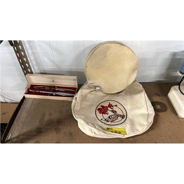 ASSORTED ITEMS INCL. CREAM FABRIC SHOULDER BAG, VINTAGE GERBER LEGENDARY BLADES CARVING SET AND MORE
