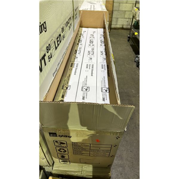 BOX OF 6 EE LIGHTING 1P65 LED VAPOR TIGHT LUMINAIRES