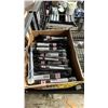 Image 2 : BOX OF TDC SILVER & DEMING DRILL BLACK OXIDE 3 FLATS 35/64"