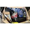 Image 2 : SHELF OF ASSORTED ITEMS INCLUDING; KNEE PADS, ELECTRICIANS PERSONAL LOCKOUT KIT, RATCHET REPAIR