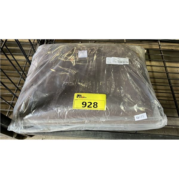*NEW* BAG OF ASSORTED SIZE ARDENE CREW NECK SWEATERS