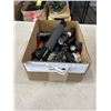 Image 1 : TRAY OF ASSORTED FLASHLIGHTS