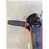 Image 3 : HILTI  AG 500-A22 ANGLE GRINDER - WORKING