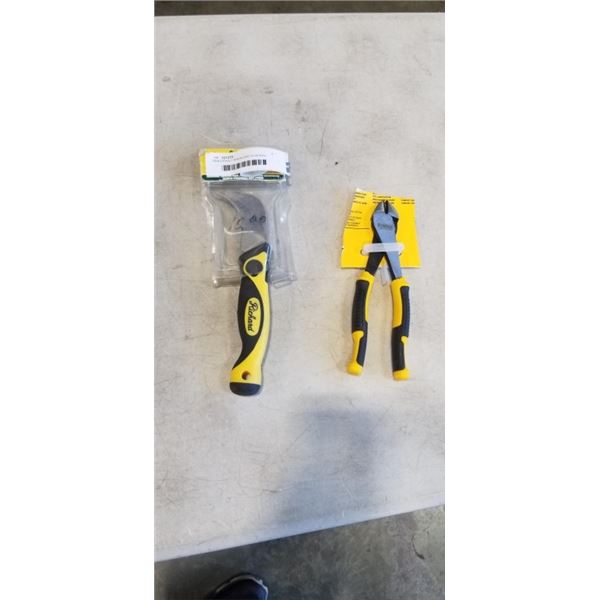 NEW DEWALT SHEAR AND RICAHRDS LINOLEUM KNIFE
