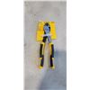 Image 3 : NEW DEWALT SHEAR AND RICAHRDS LINOLEUM KNIFE