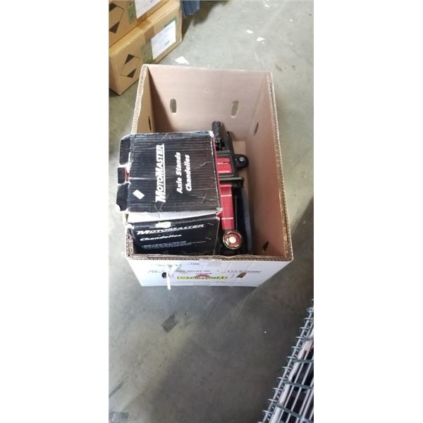 MOTOMASTER 2 TON JACK AND 2 STANDS