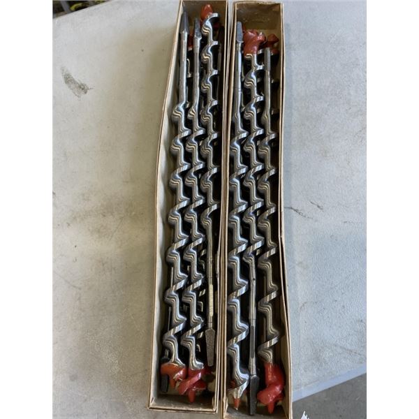 12 NUMBER 17  ERWIN DRILLWOOD DRILL BITS