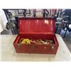 Image 1 : METAL TOOLBOX AND CONTENTS