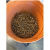 Image 6 : 3 BUCKETS OF NAILS VARIOUS SIZES