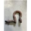 Image 4 : CRATE FULL OF LARGE SHACKLES