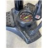 Image 2 : BIKE PUMP AND WHEEL LOCK