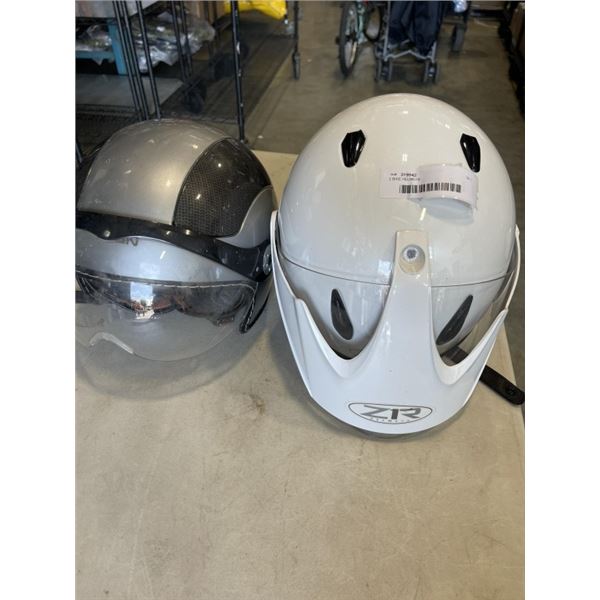 2 BIKE HELMETS W/ VISORS