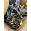 Image 4 : LARGE BOX OF ASSORTED HAND TOOLS