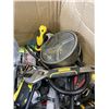 Image 5 : LARGE BOX OF ASSORTED HAND TOOLS