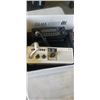 Image 2 : 3 CB RADIOS, INLCUDING MARINE RADIO