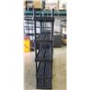Image 4 : 2 BLACK PLASTIC RACKS